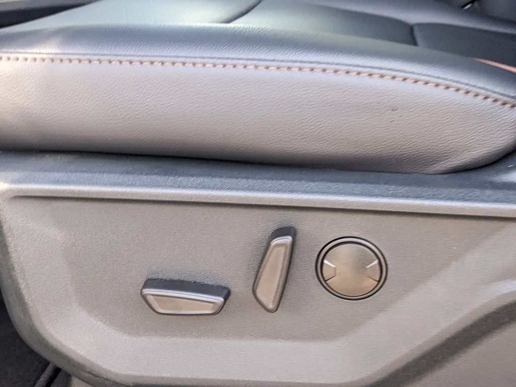 2025 Ford F-250 Super Duty Lariat