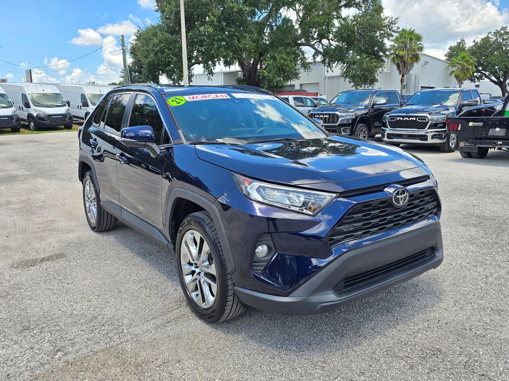 2021 Toyota RAV4 XLE Premium