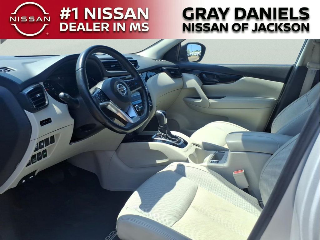Used 2022 Nissan Rogue Sport SUV