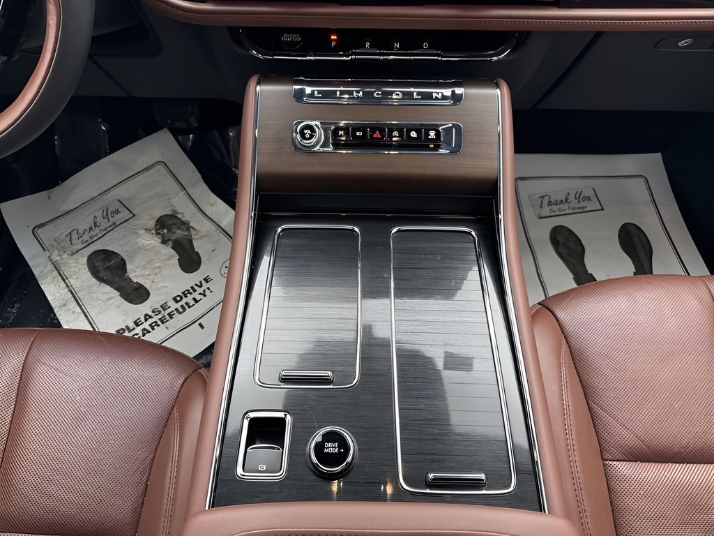 2025 Lincoln Aviator