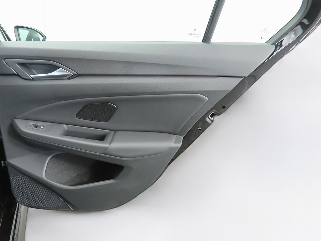Thumbnail: 2026 Volkswagen Golf - 27