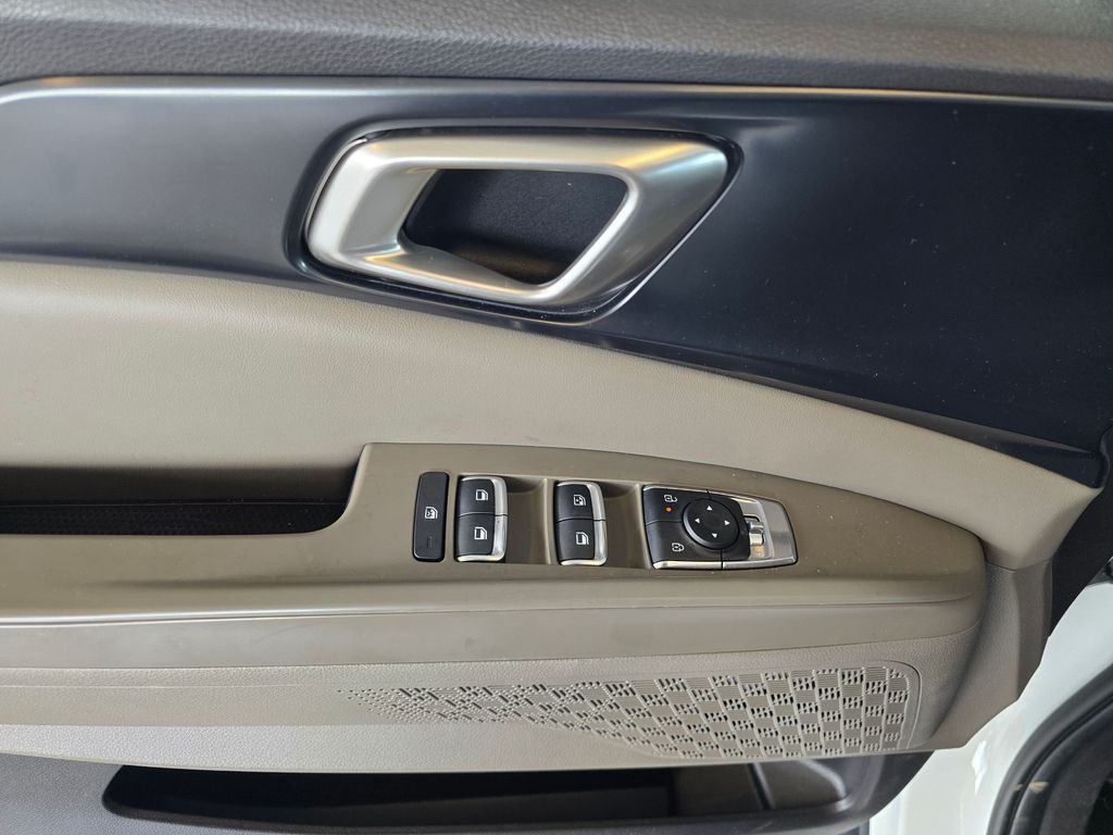 Thumbnail: 2025 Kia Carnival - 26