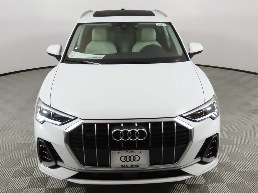 Thumbnail: 2025 Audi Q3 - 8