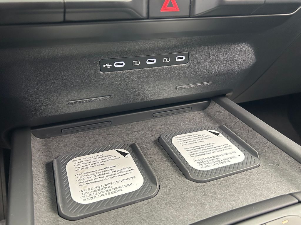 Used 2027 Midnight Lake Blue Kia S image 27