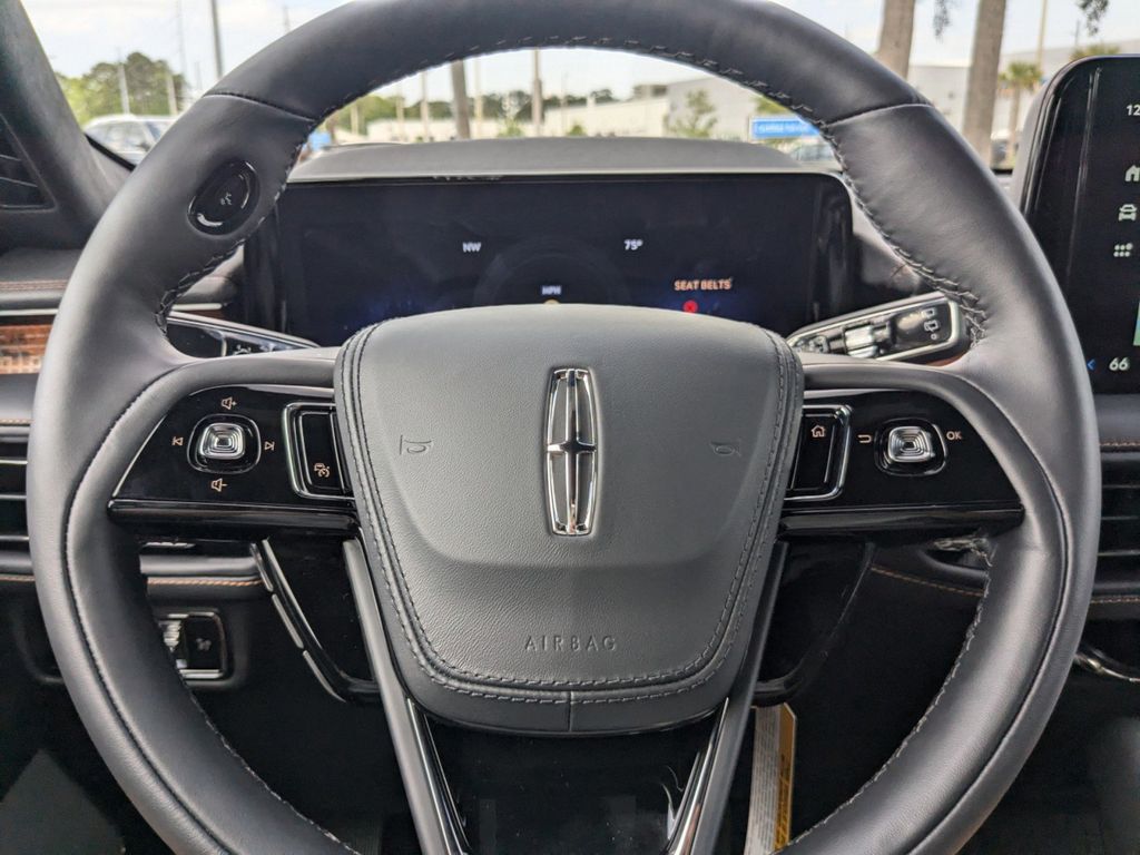 2025 Lincoln Aviator Black Label