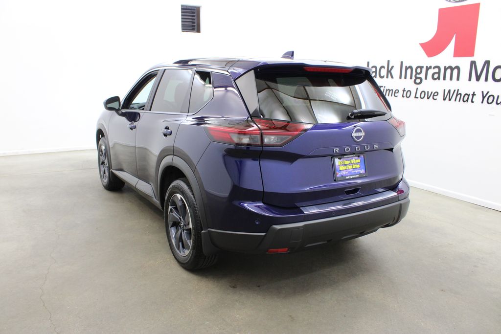 used 2026 Nissan Rogue car, priced at $27,983