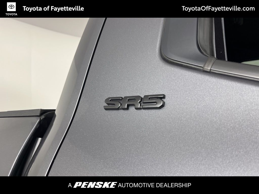 Thumbnail: 2025 Toyota Tundra - 4