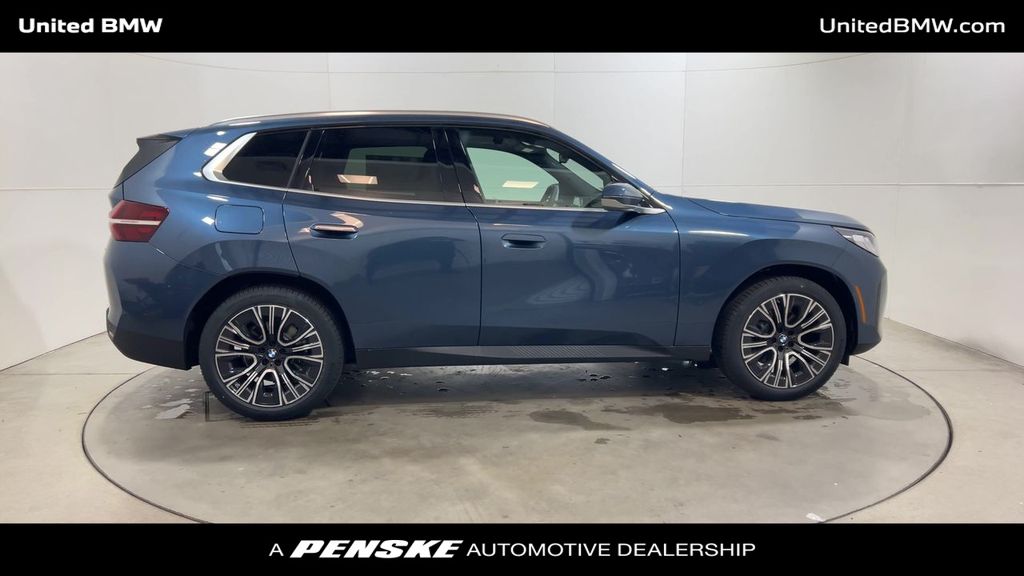 Thumbnail: 2026 BMW X3 - 9