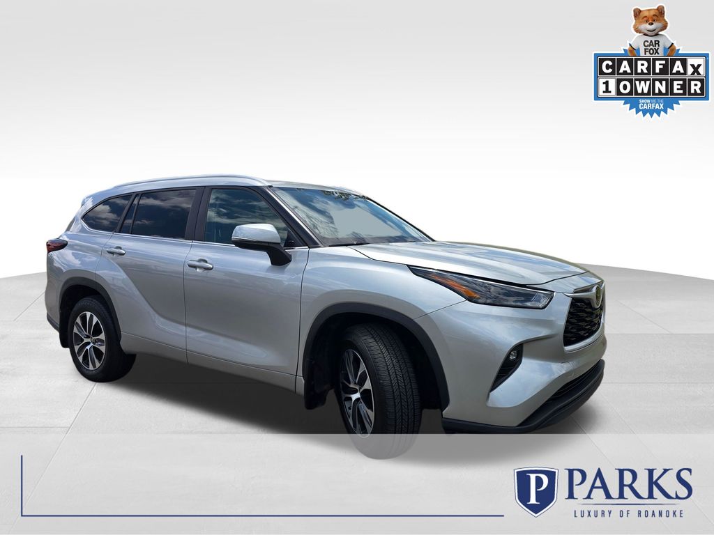 2024 Toyota Highlander XLE