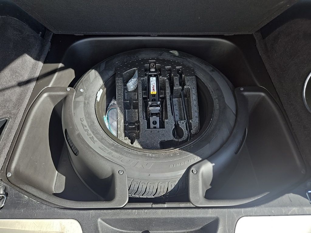 Used 2021 White Jeep High Altitude image 56