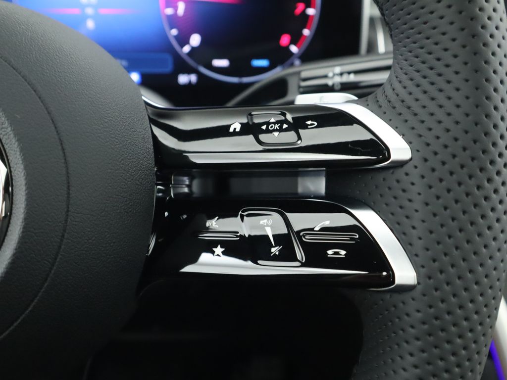 Thumbnail: 2026 Mercedes-Benz GLC - 13