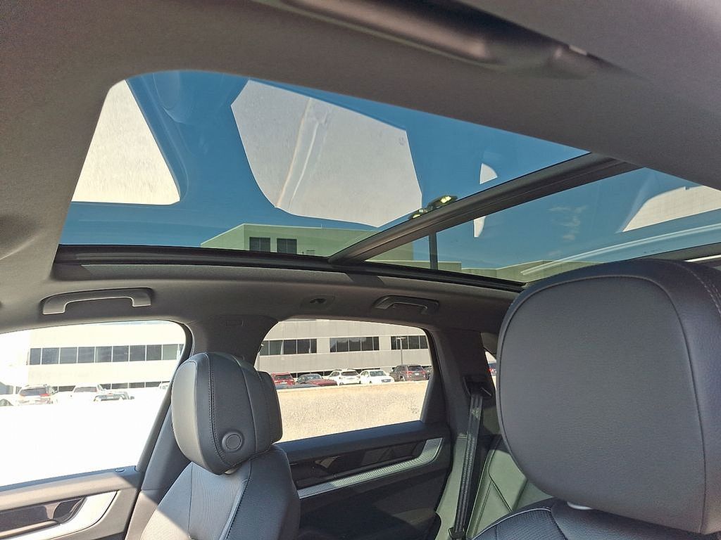 Thumbnail: 2025 Porsche Cayenne - 16