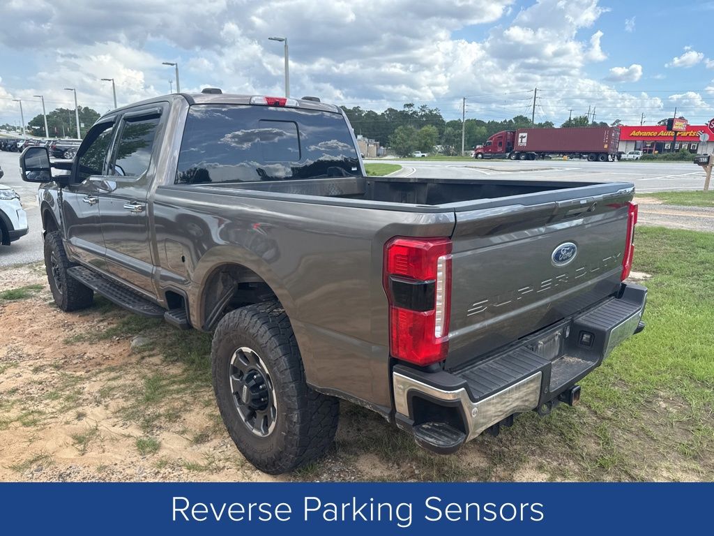 2023 Ford F-350 Super Duty LARIAT