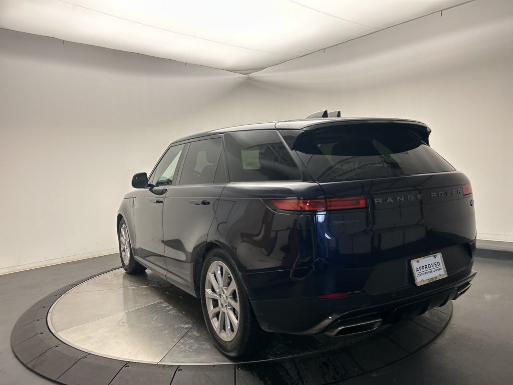Thumbnail: 2023 Land Rover Range Rover Sport - 3