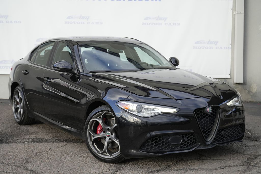 2018 Alfa Romeo Giulia Ti Sport AWD