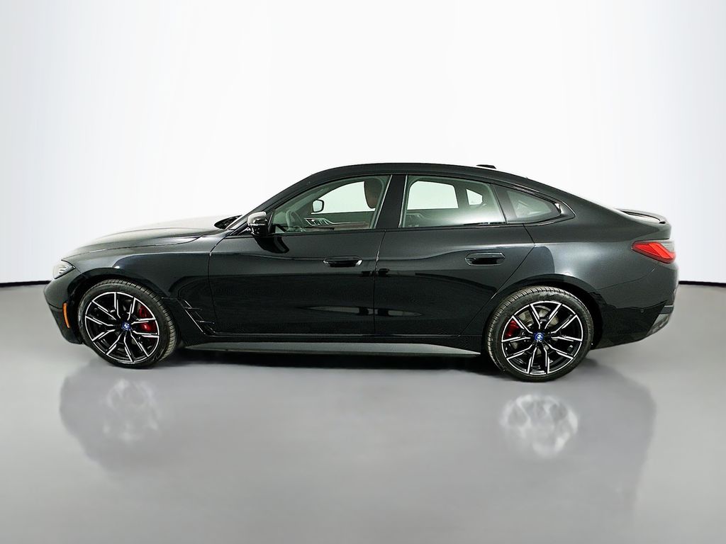 Thumbnail: 2024 BMW i4 - 8