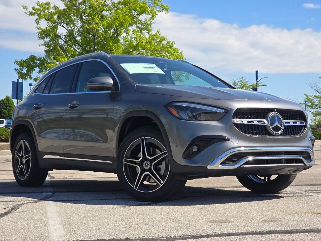 New 2026 Gray Mercedes-Benz GLA 250 image 2