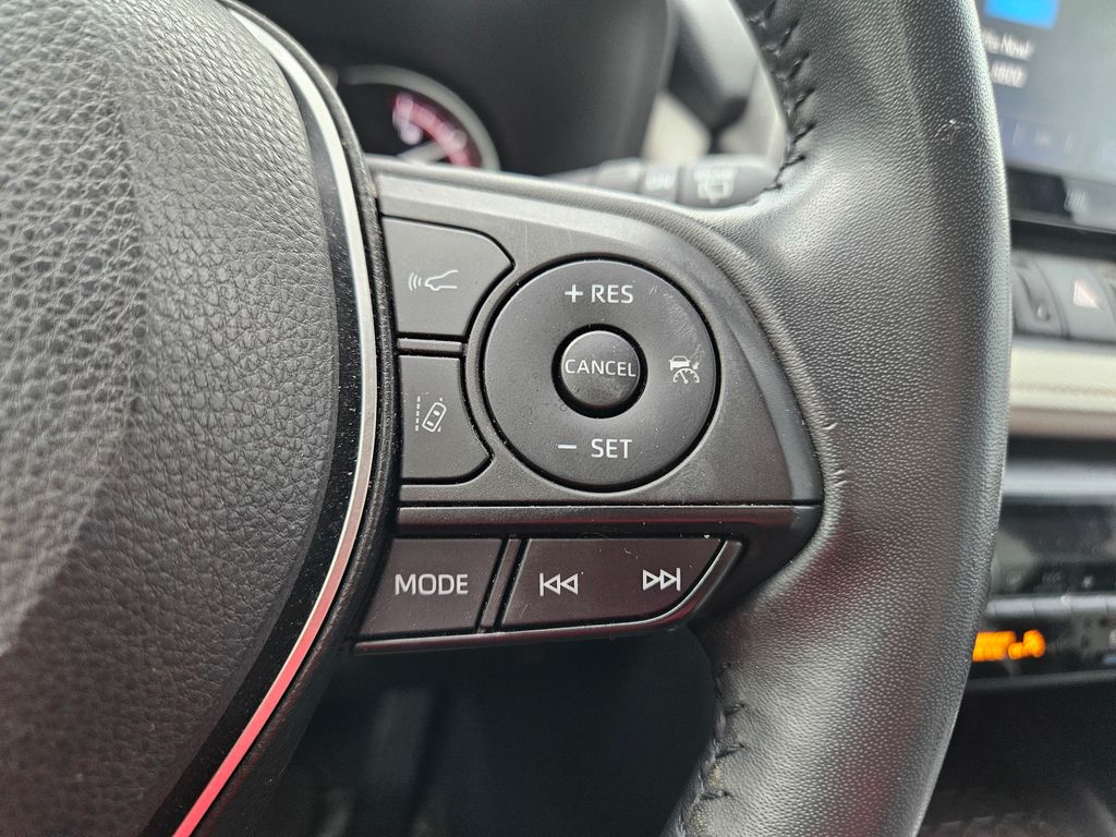 2022 Toyota RAV4 Limited 20