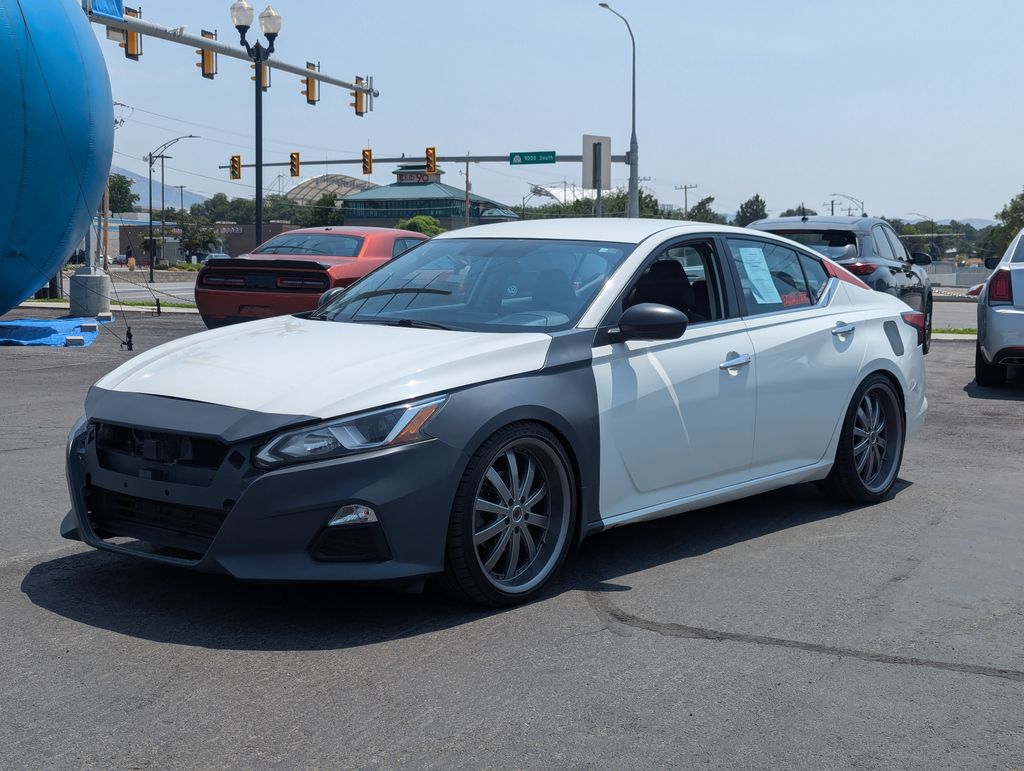 2020 Nissan Altima 2.5 S 9