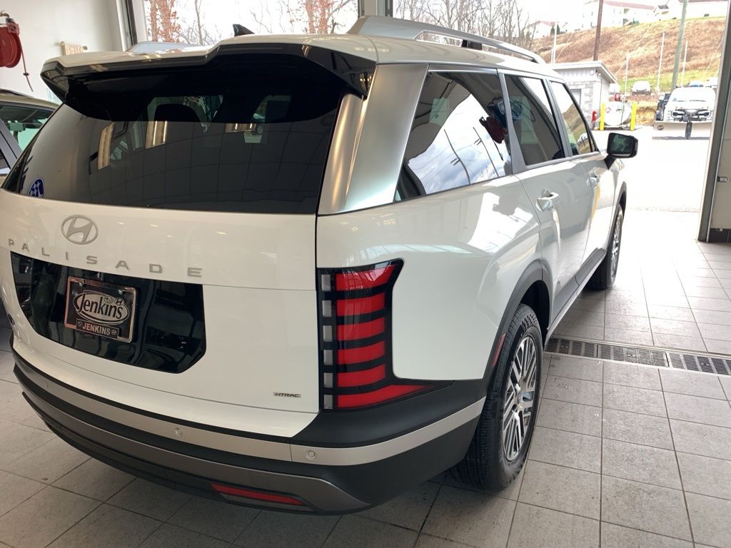 New 2026 White Hyundai SEL image 17