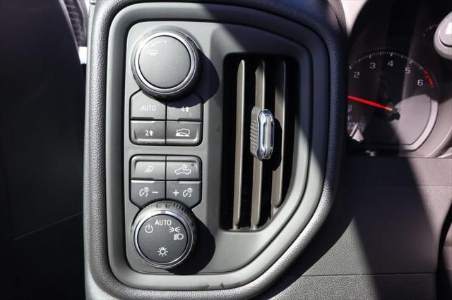 Thumbnail: 2026 Chevrolet Silverado 1500 - 18