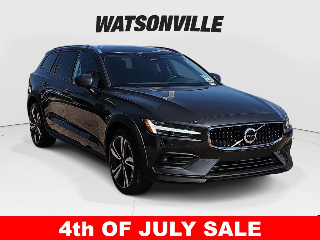 Platinum Gray Metallic 2025 Volvo V60 Wagon All-Wheel Drive Automatic