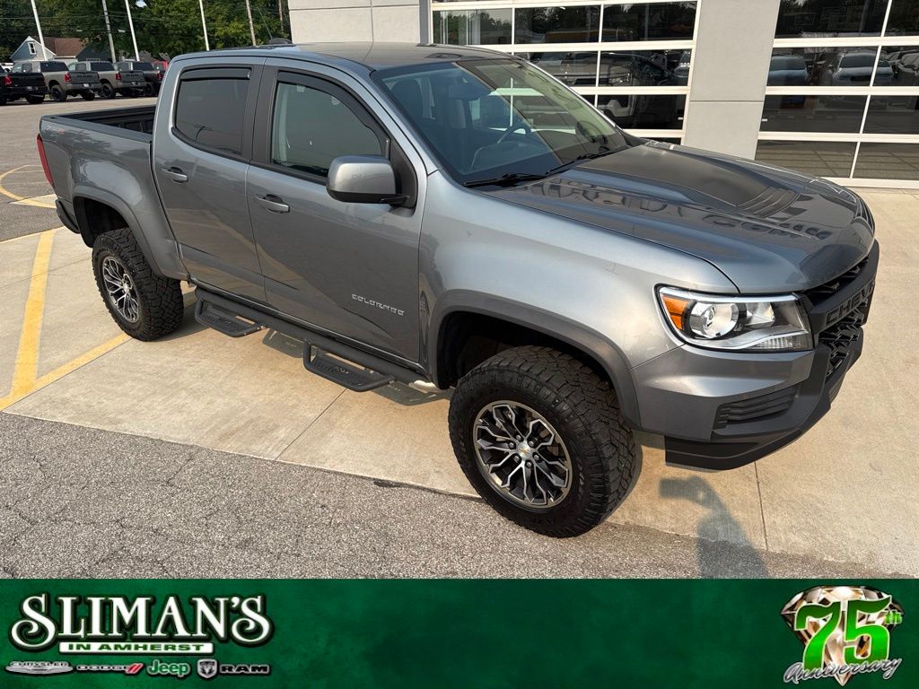 Gray (Satin Steel Metallic) 2022 Chevrolet Colorado Pickup Truck Four-Wheel Drive 8-Speed Automatic