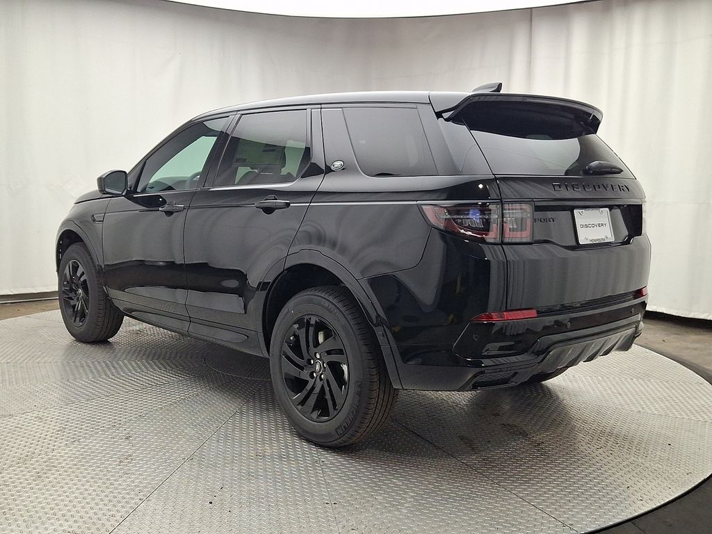 Thumbnail: 2026 Land Rover Discovery Sport - 4