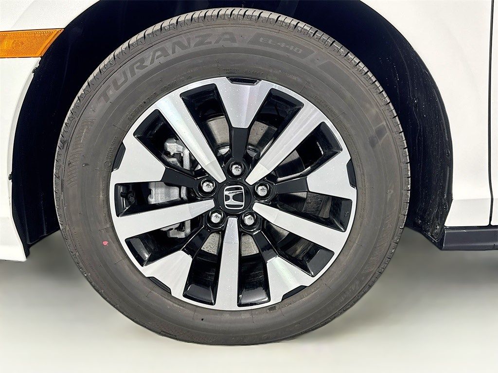 Used Car 2025 Honda Odyssey  Ex-l For Sale Under $50,000 In Austin, Texas