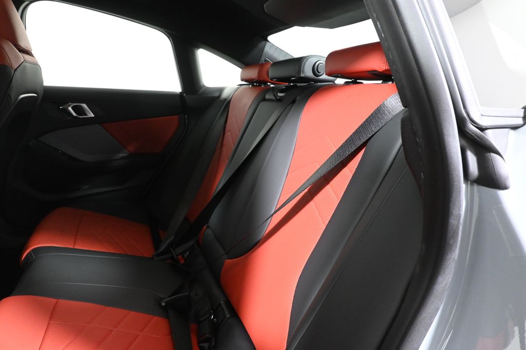 Thumbnail: 2026 BMW 2 Series - 4