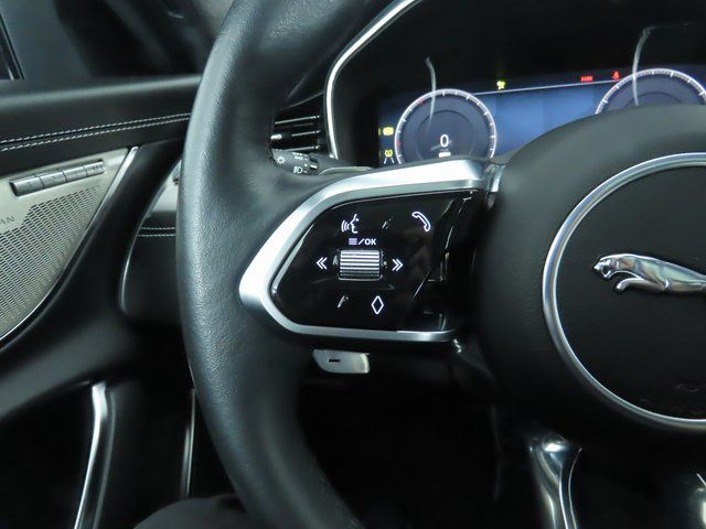 Thumbnail: 2024 Jaguar XF - 11