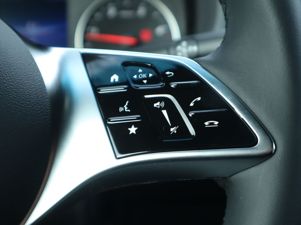 Thumbnail: 2026 Mercedes-Benz Sprinter - 13