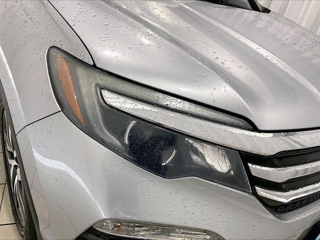 2016 Honda Pilot — photo 34