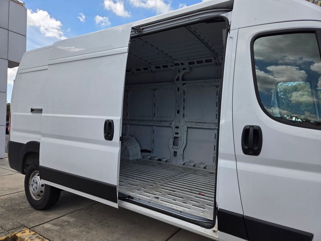 Used 2023 White Ram High Roof image 22
