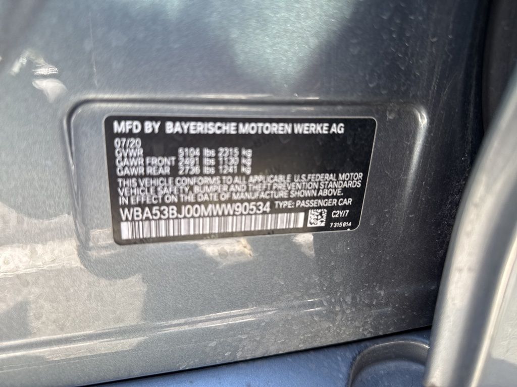 Thumbnail: 2021 BMW 5 Series - 5