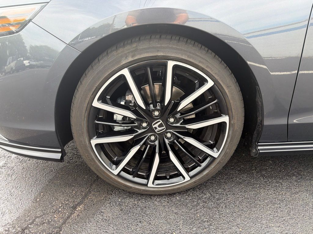 Thumbnail: 2025 Honda Accord - 10