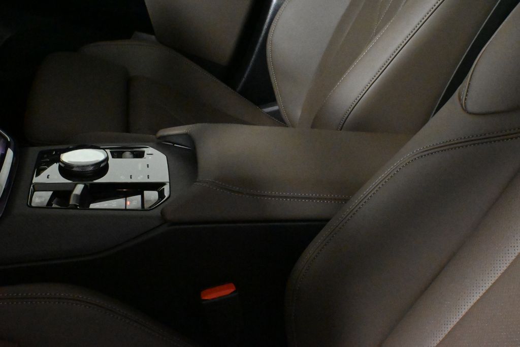 Thumbnail: 2026 BMW X3 - 24