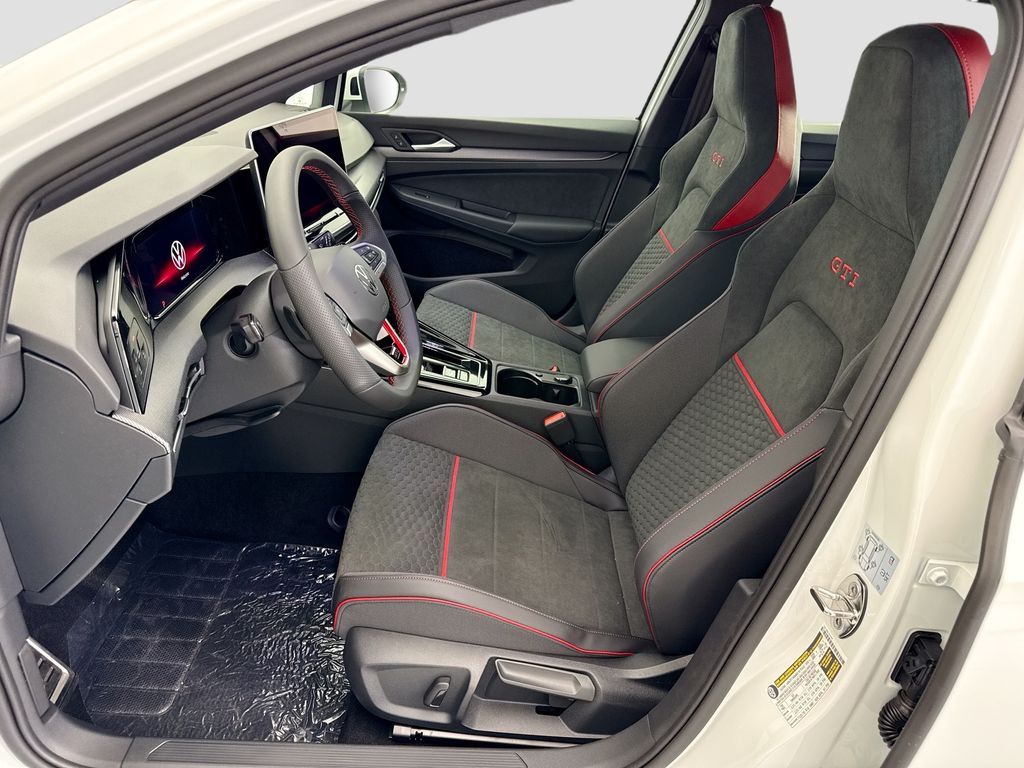 Thumbnail: 2026 Volkswagen Golf - 17