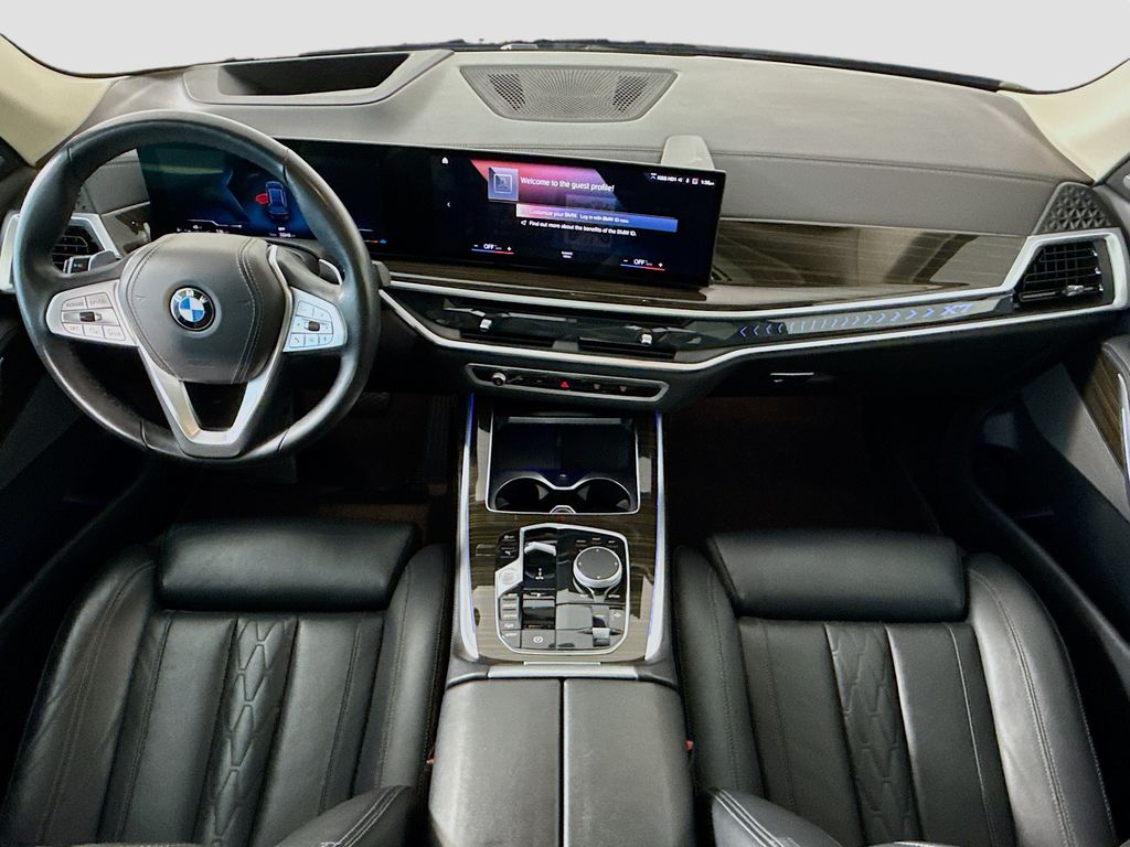 Thumbnail: 2023 BMW X7 - 13