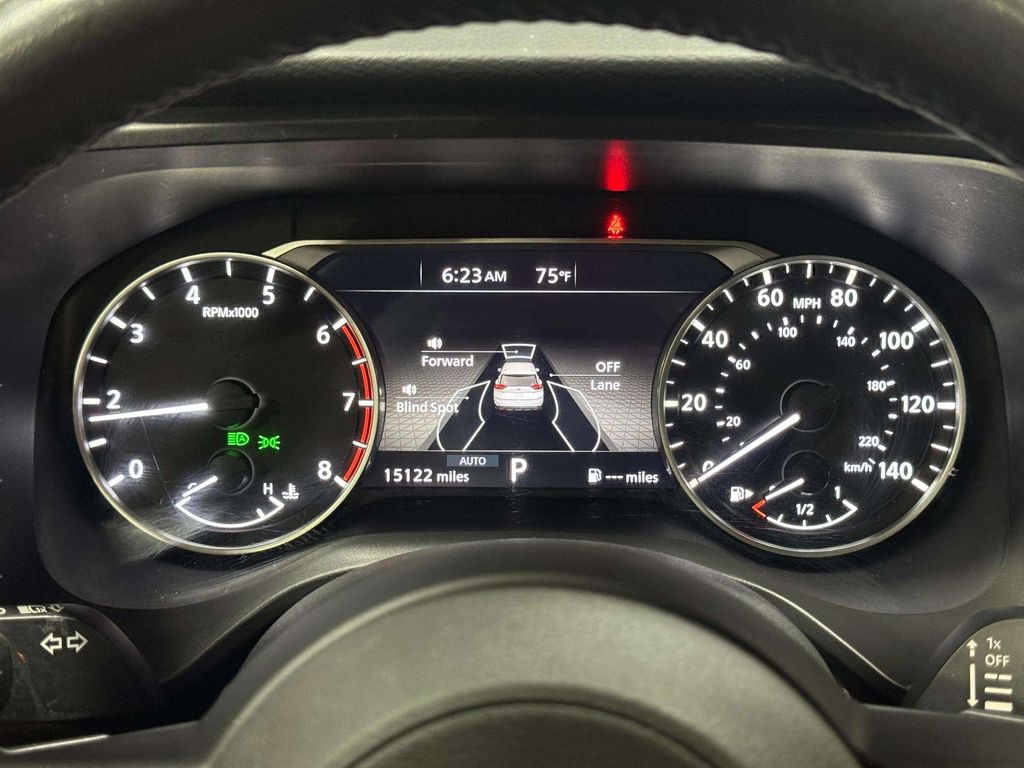 Certified Used 2024 Everest White Pearl Nissan SV image 12