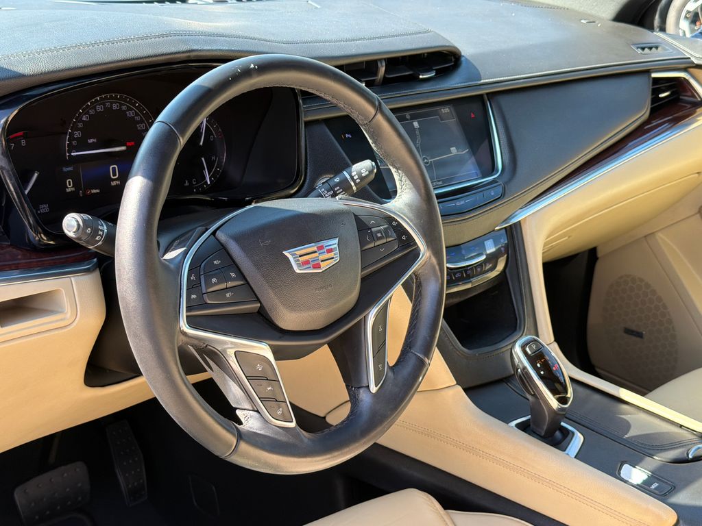 Used 2018 Cadillac XT5 SUV