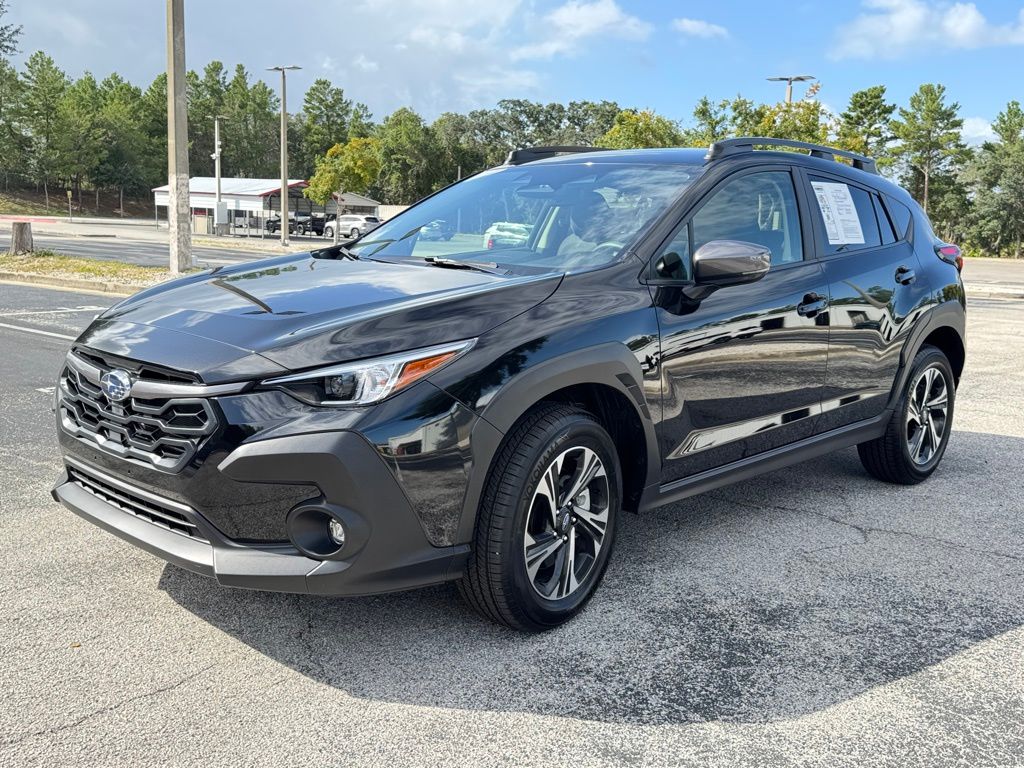 2025 Subaru Crosstrek Premium photo 2