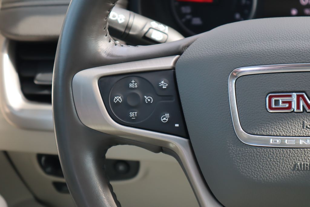 Thumbnail: 2020 GMC Terrain - 11