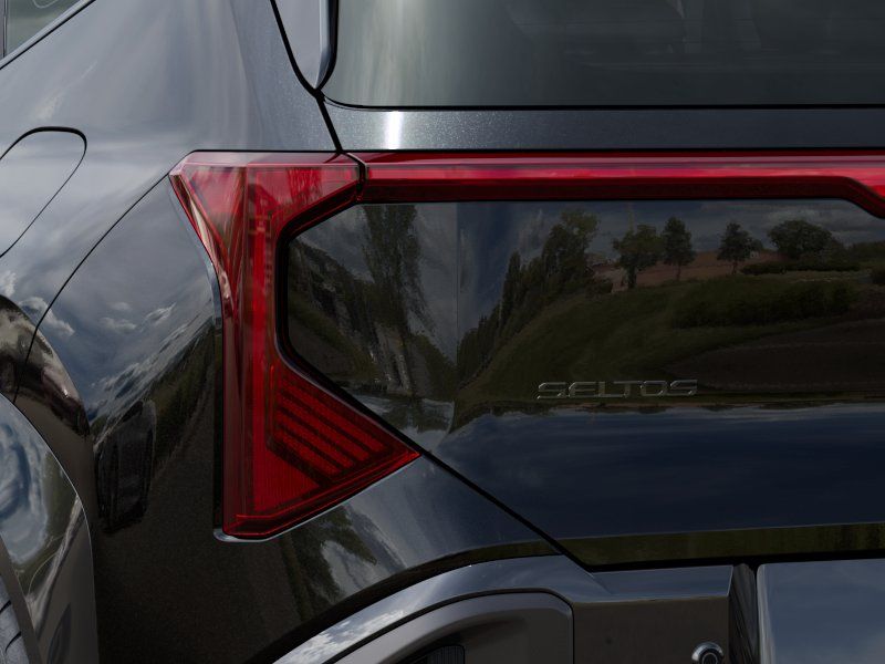2027 Aurora Black Pearl Kia Seltos X-Line S AWD SUV
