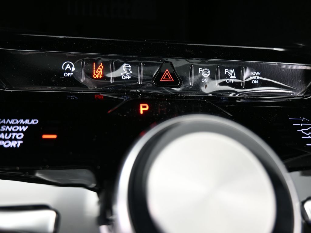 New 2026 Bright White Clearcoat Jeep Limited Reserve image 23