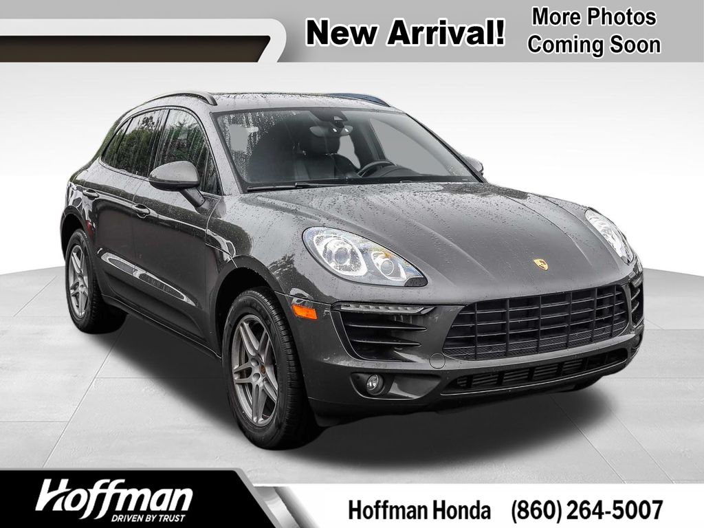 Gray (Agate Grey Metallic) 2018 Porsche Macan SUV / Crossover All-Wheel Drive 7-Speed Automatic