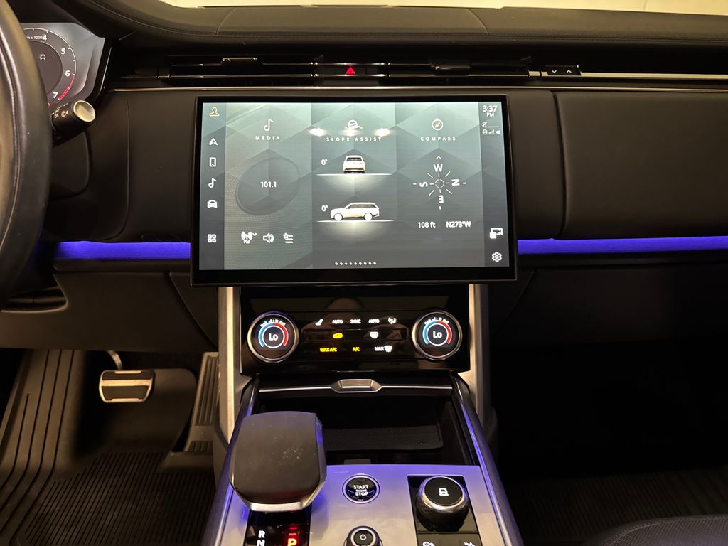 Used 2023 Black Land Rover SE image 20