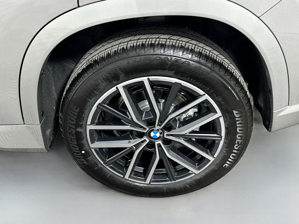 2025 BMW X1 xDrive28i 23