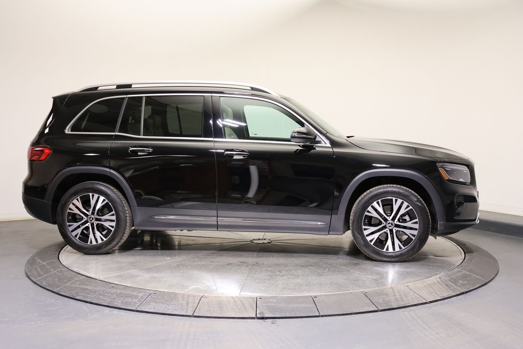 Thumbnail: 2026 Mercedes-Benz GLB - 8