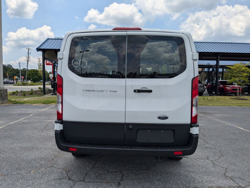 2025 Ford Transit 250